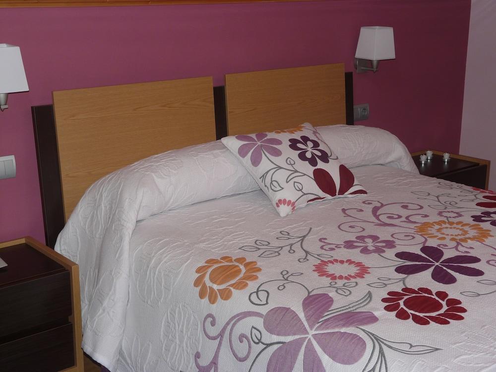 Hotel Tio Manolo De 노야 외부 사진